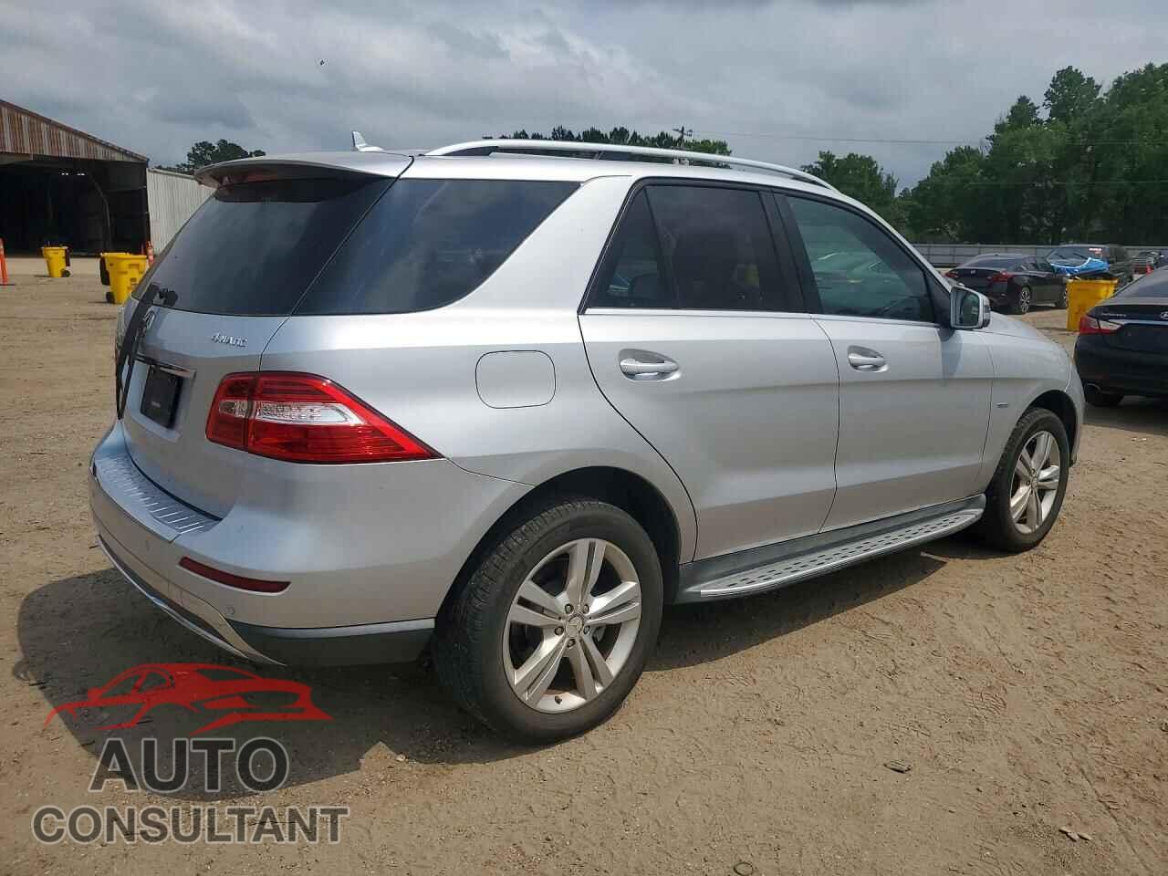 MERCEDES-BENZ M-CLASS 2012 - 4JGDA5HB2CA025820