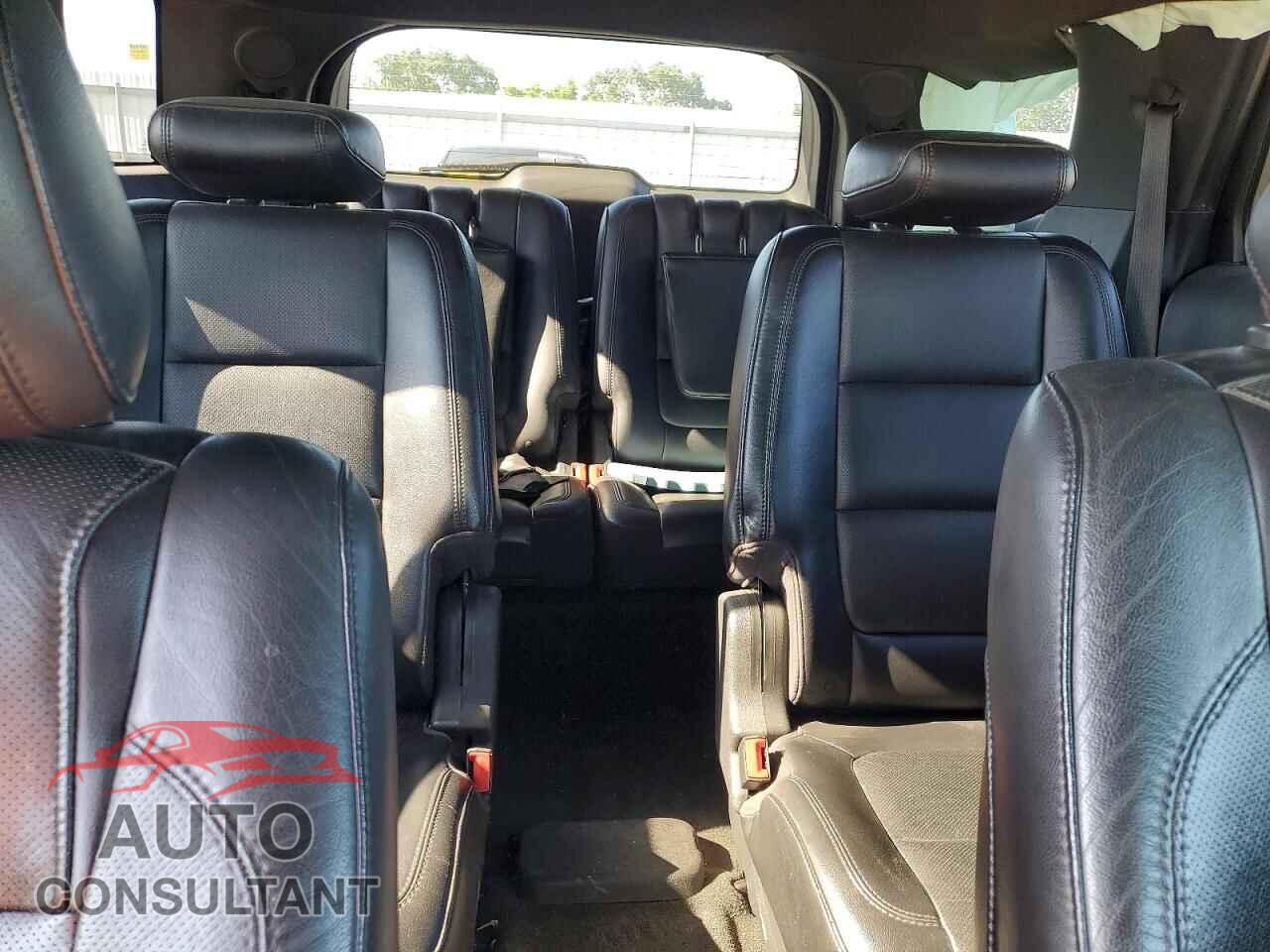 FORD EXPLORER 2011 - 1FMHK8F88BGA76841