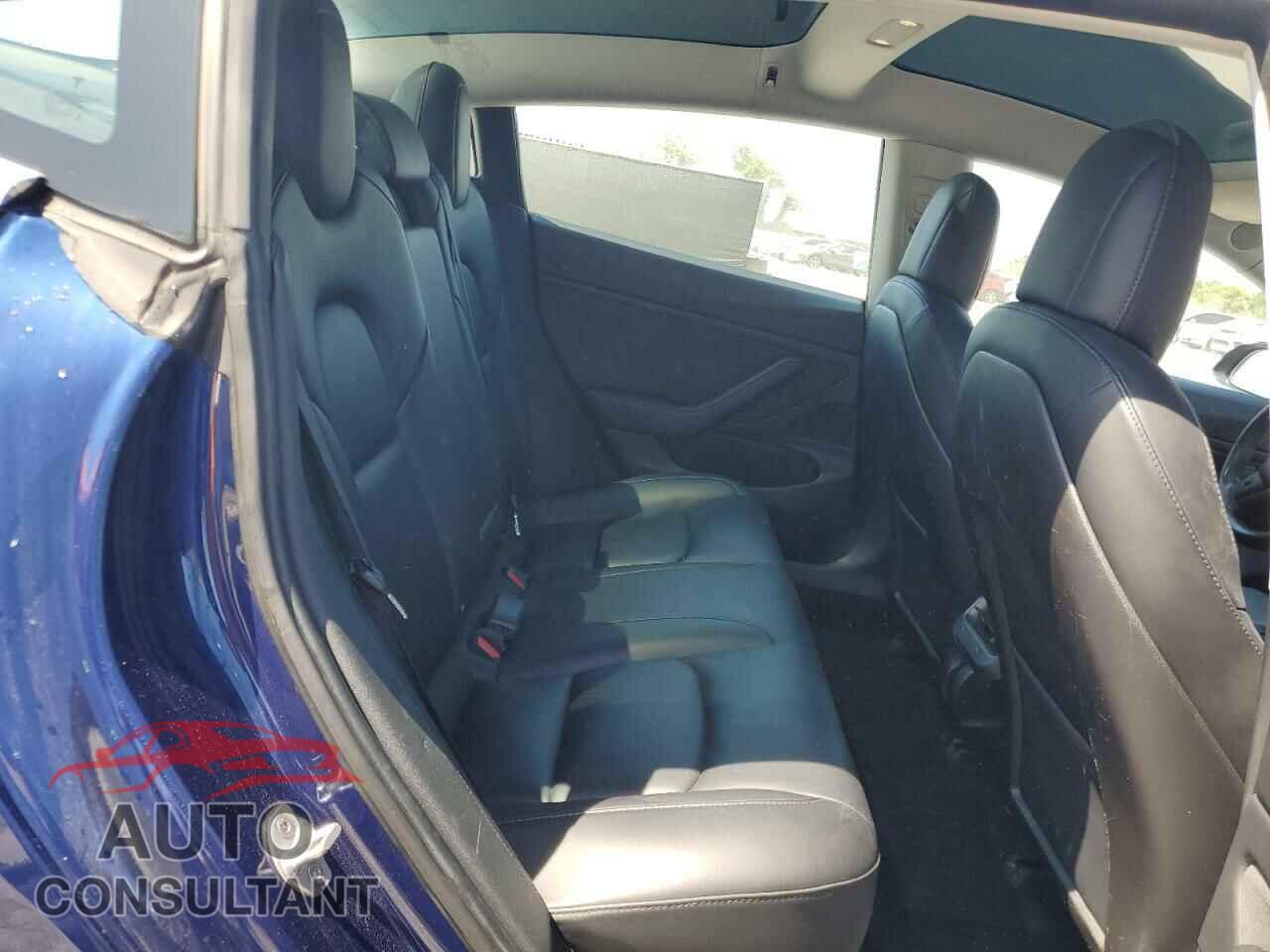 TESLA MODEL 3 2018 - 5YJ3E1EA6JF161008