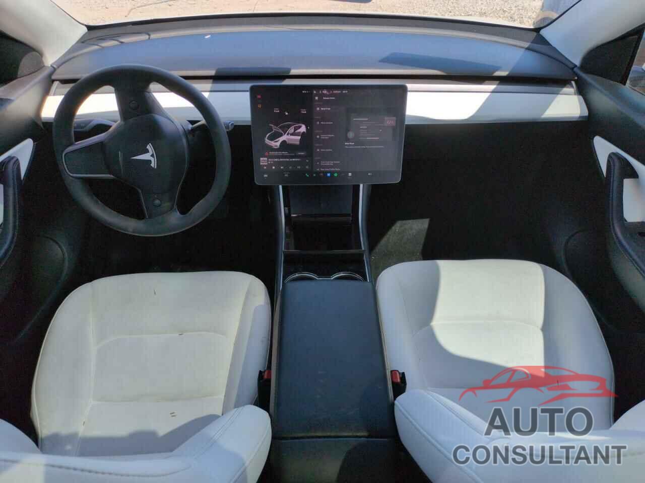 TESLA MODEL Y 2020 - 5YJYGDEE4LF052702