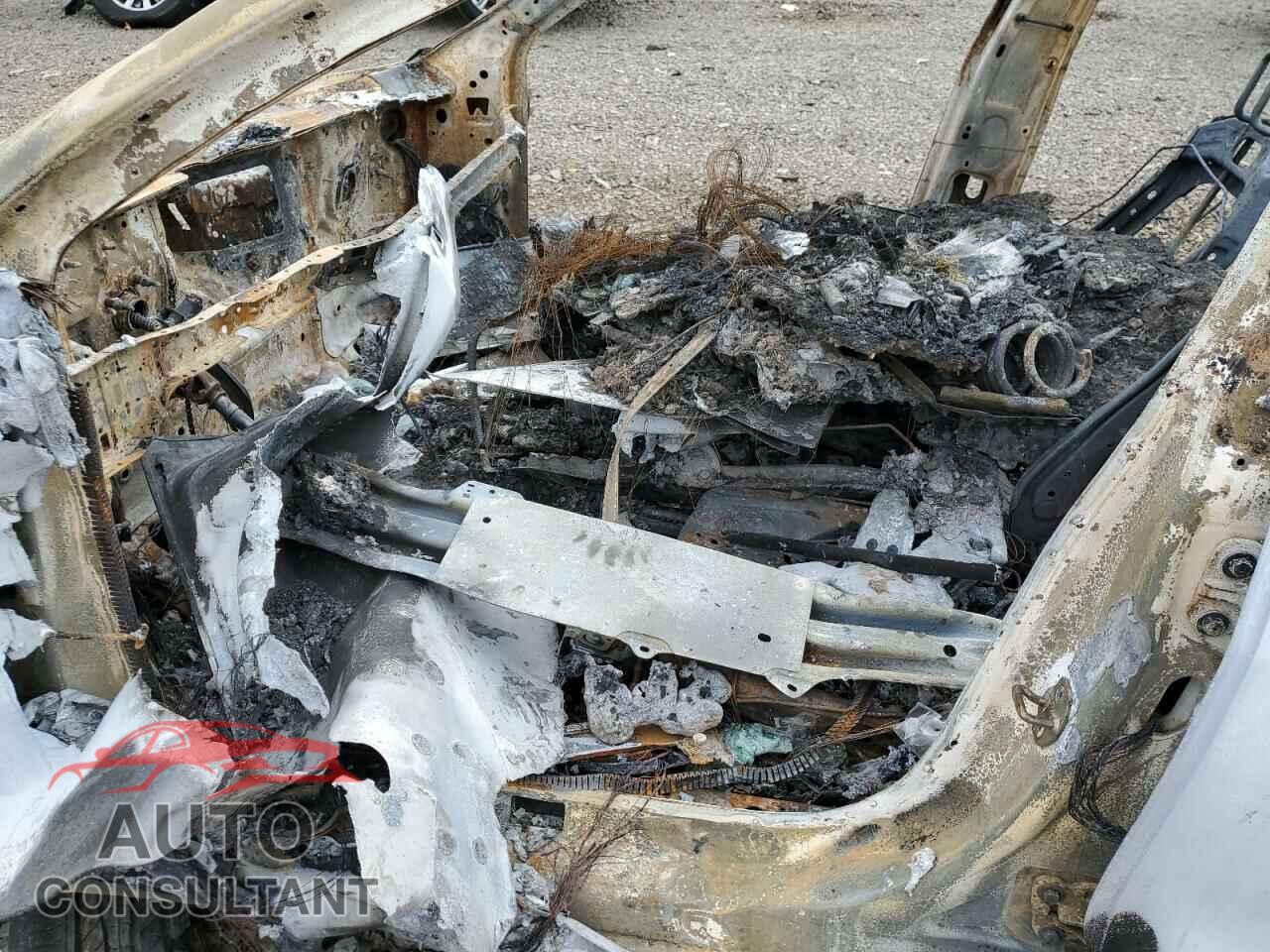 TESLA MODEL 3 2024 - 5YJ3E1EBXRF740913