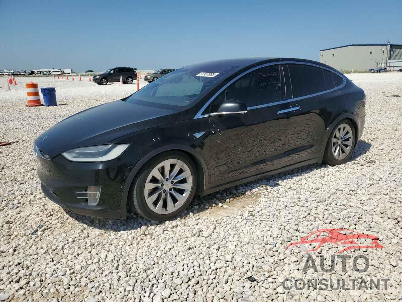TESLA MODEL X 2016 - 5YJXCAE24GF016316