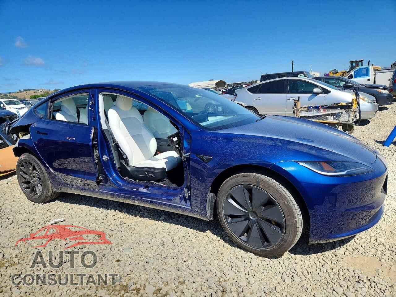 TESLA MODEL 3 2025 - 5YJ3E1EA7SF920962
