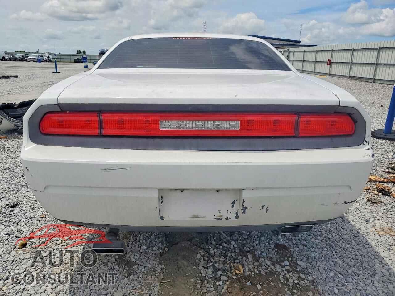 DODGE CHALLENGER 2013 - 2C3CDYAG7DH691982