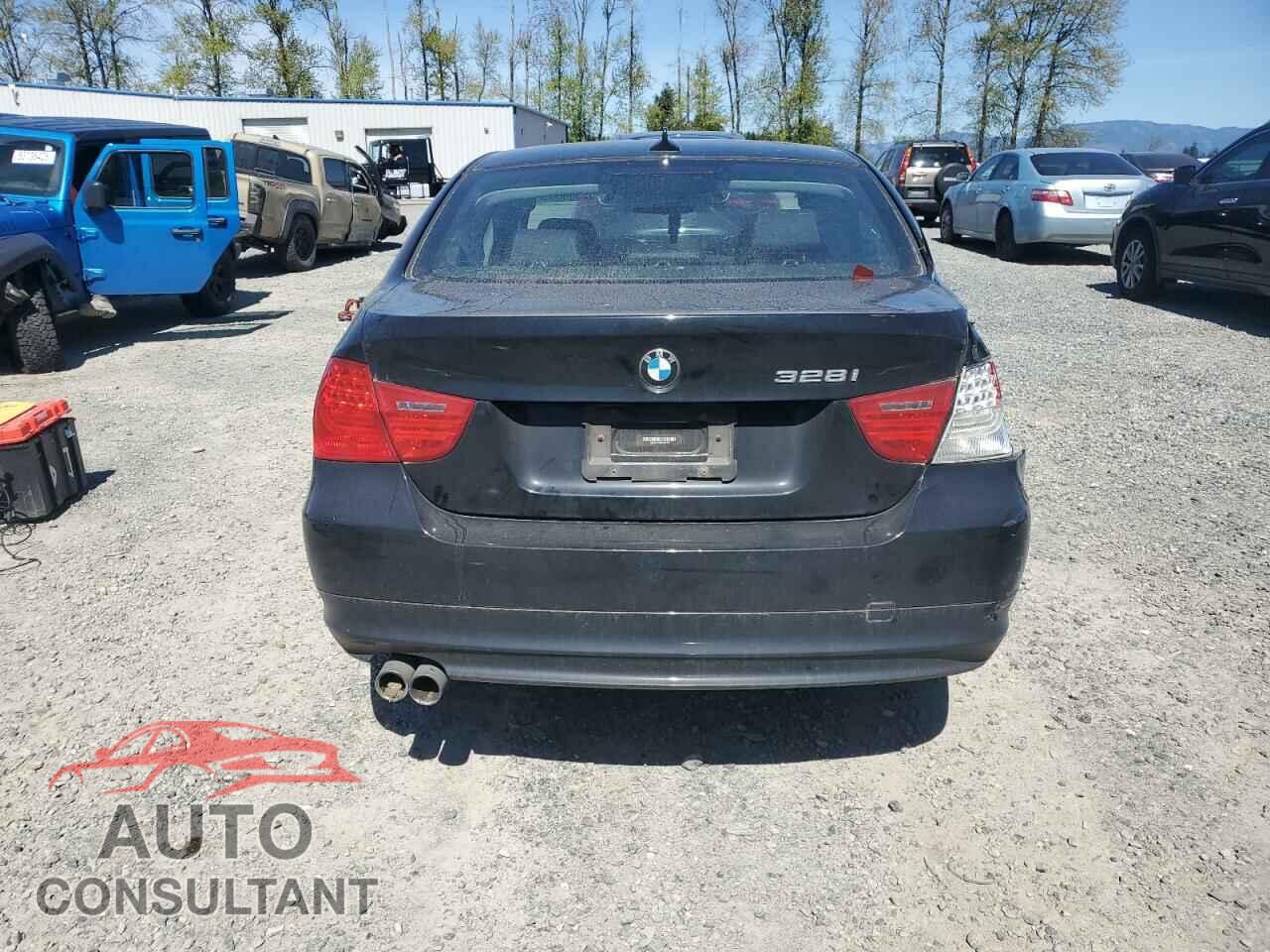 BMW 3 SERIES 2011 - WBAPH5C58BA447634
