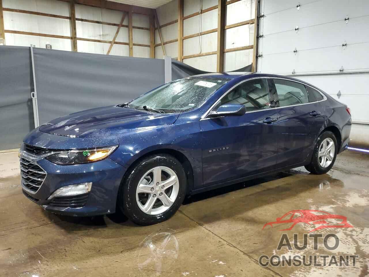 CHEVROLET MALIBU 2022 - 1G1ZD5ST2NF175797
