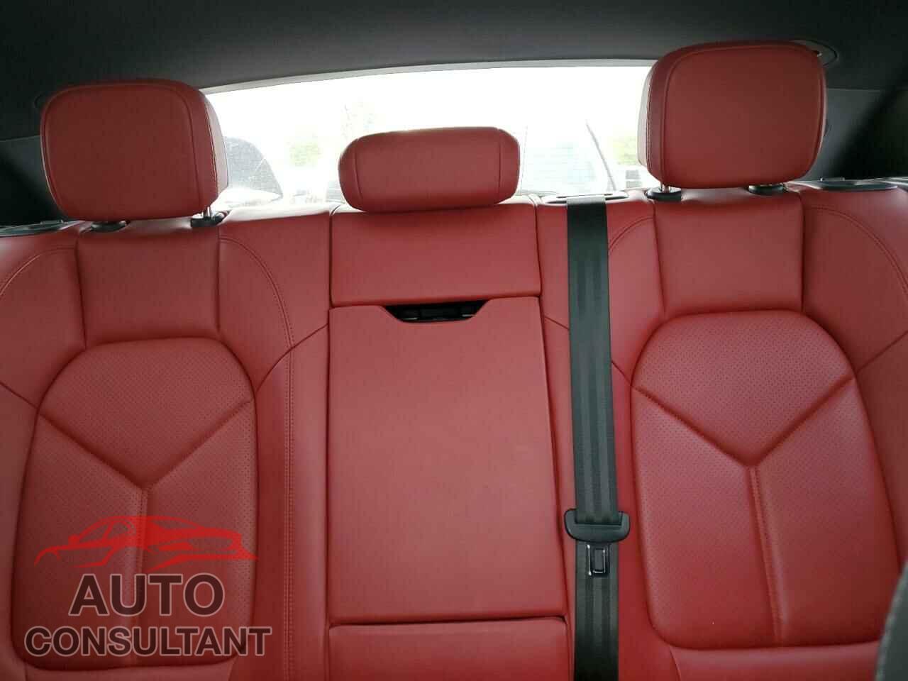 PORSCHE MACAN 2017 - WP1AB2A56HLB19264