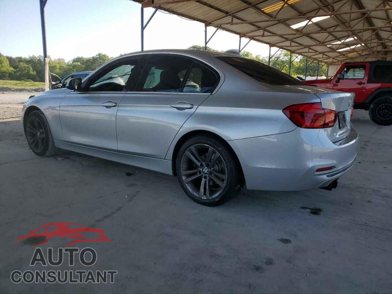 BMW 3 SERIES 2018 - WBA8B9C53JEE81987