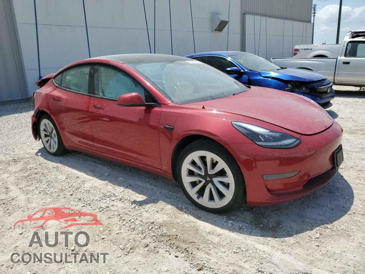 TESLA MODEL 3 2021 - 5YJ3E1EA8MF082458
