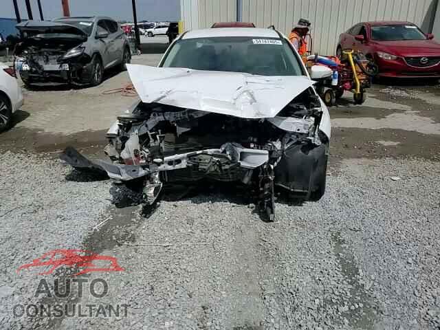 FORD FOCUS 2016 - 1FADP3F24GL228749