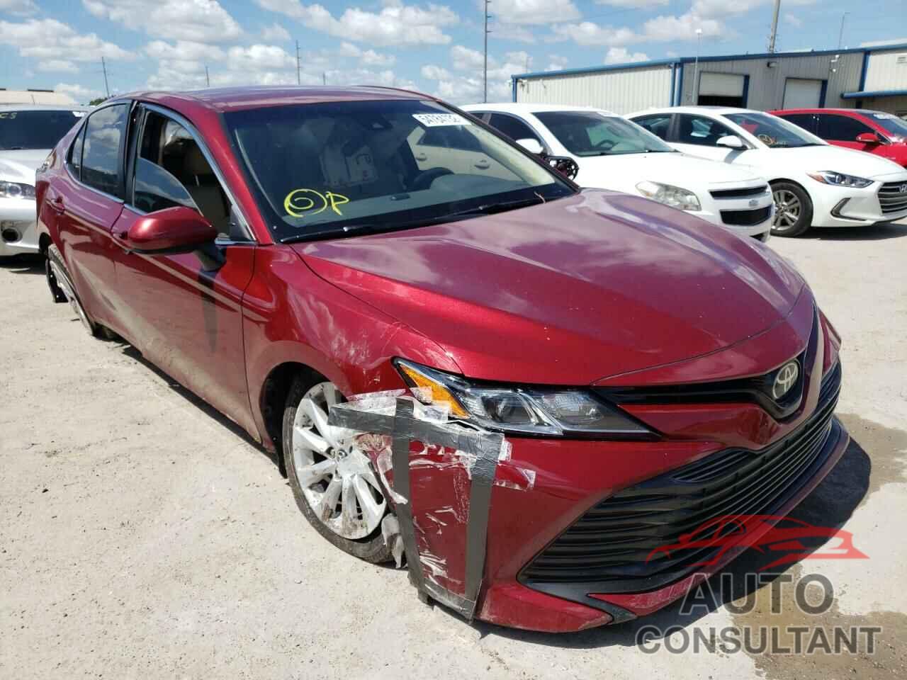 TOYOTA CAMRY 2018 - 4T1B11HK1JU547768