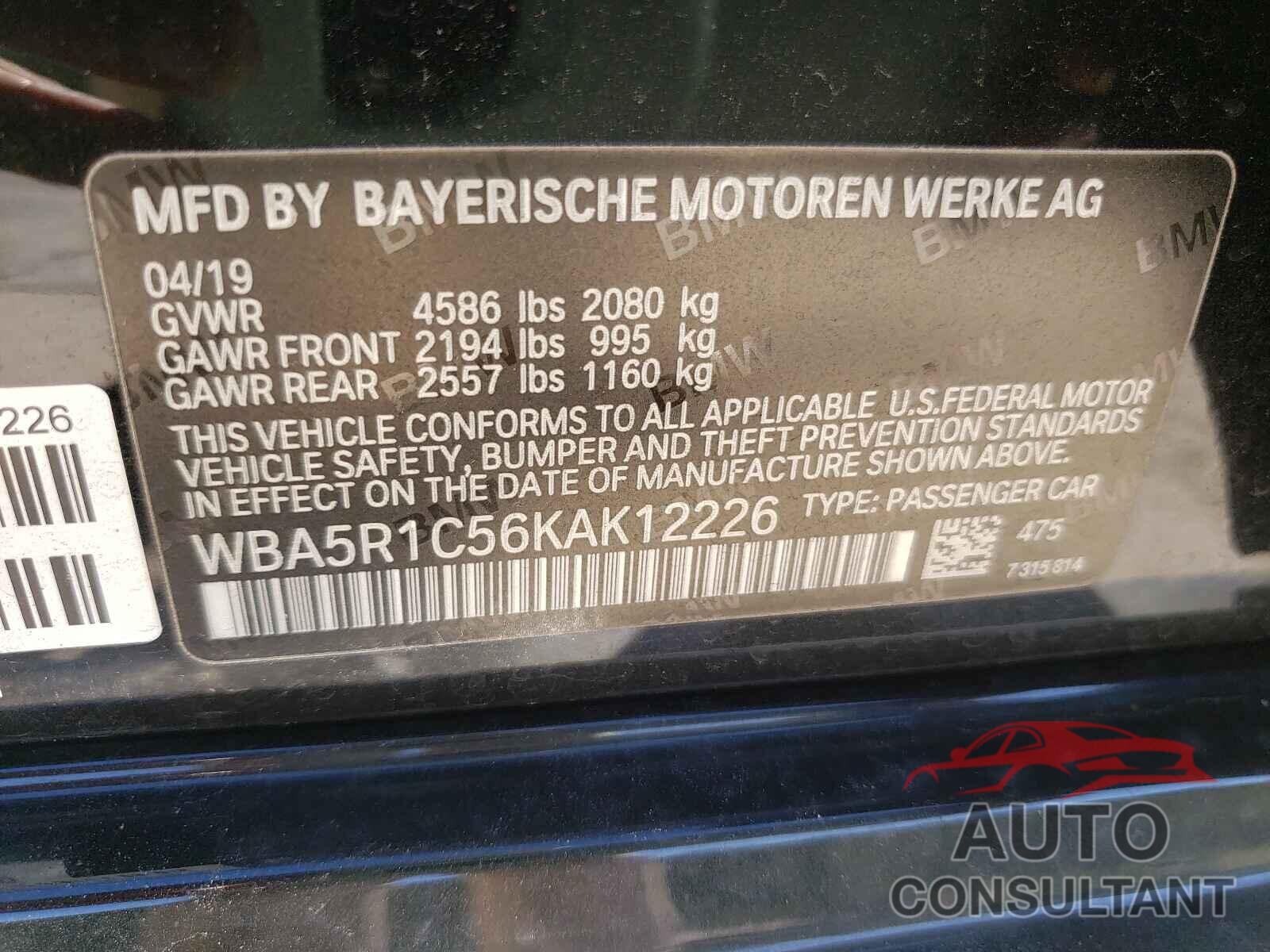 BMW 3 SERIES 2019 - WBA5R1C56KAK12226