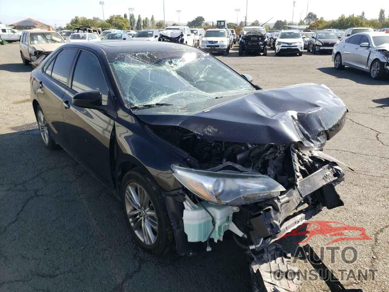 TOYOTA CAMRY 2016 - 4T1BF1FK2GU212421