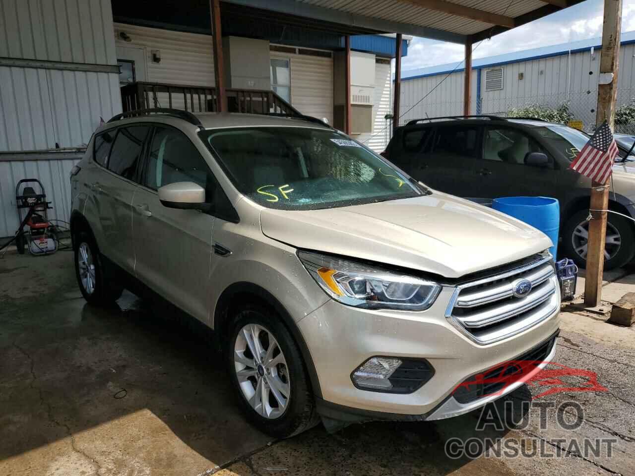 FORD ESCAPE 2017 - 1FMCU9GD3HUD36997