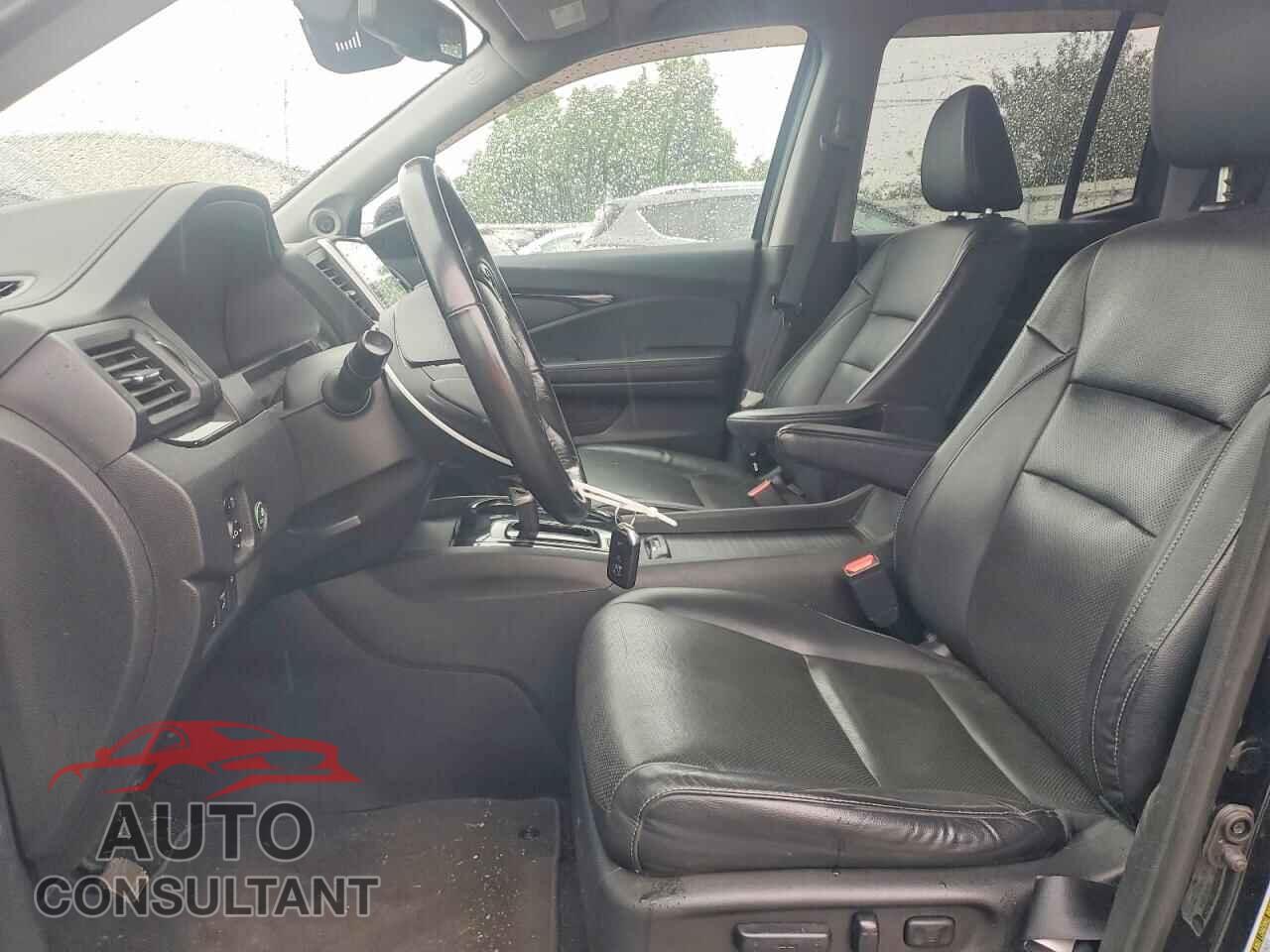HONDA RIDGELINE 2017 - 5FPYK3F74HB010070