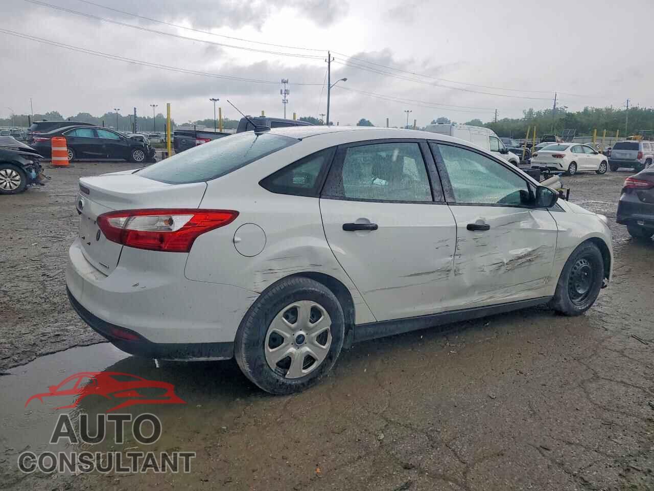 FORD FOCUS 2012 - 1FAHP3E24CL434537