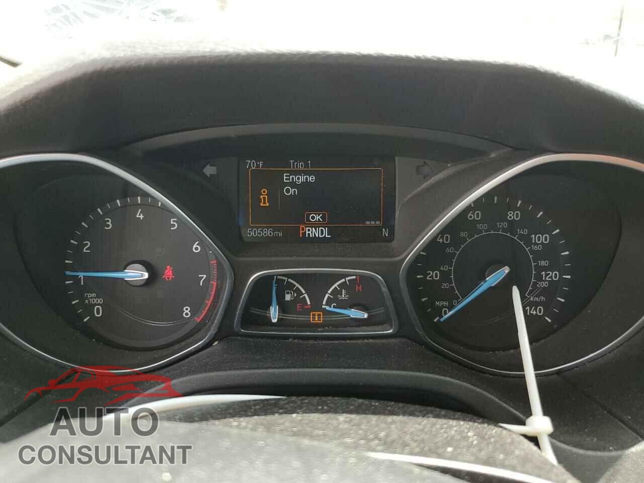 FORD FOCUS 2017 - 1FADP3F25HL228597