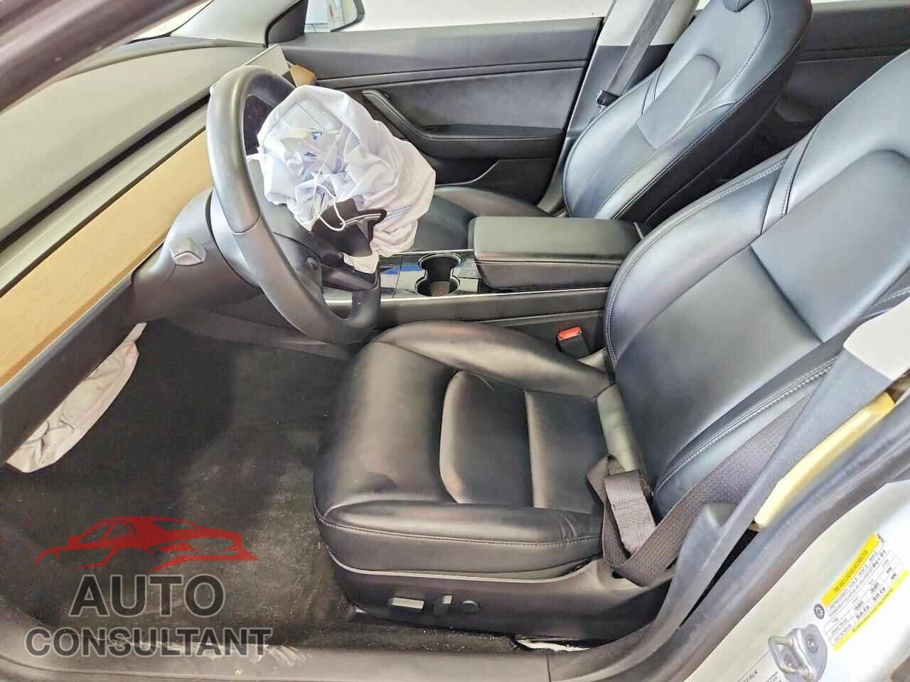 TESLA MODEL 3 2020 - 5YJ3E1EA3LF598791