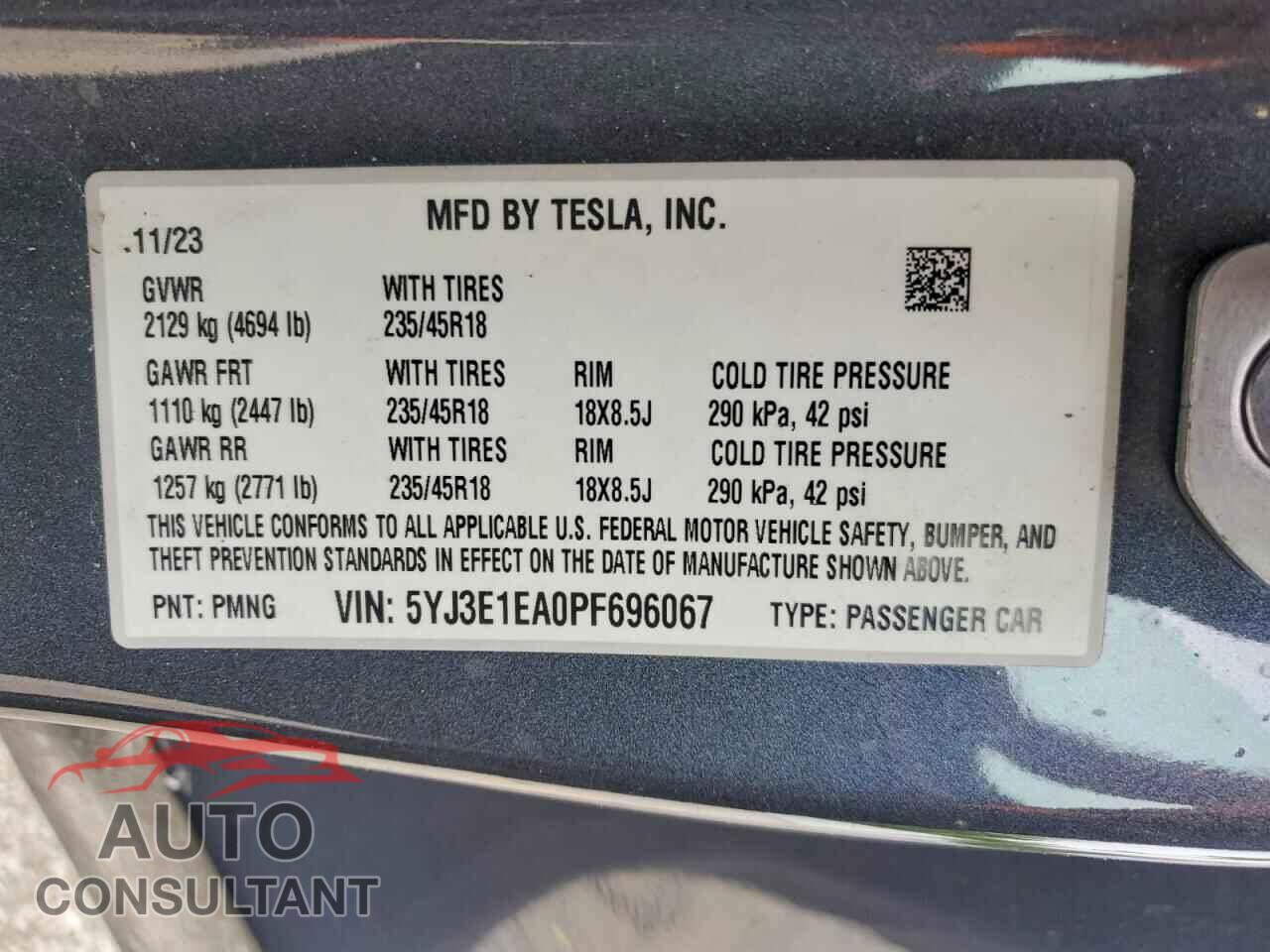 TESLA MODEL 3 2023 - 5YJ3E1EA0PF696067