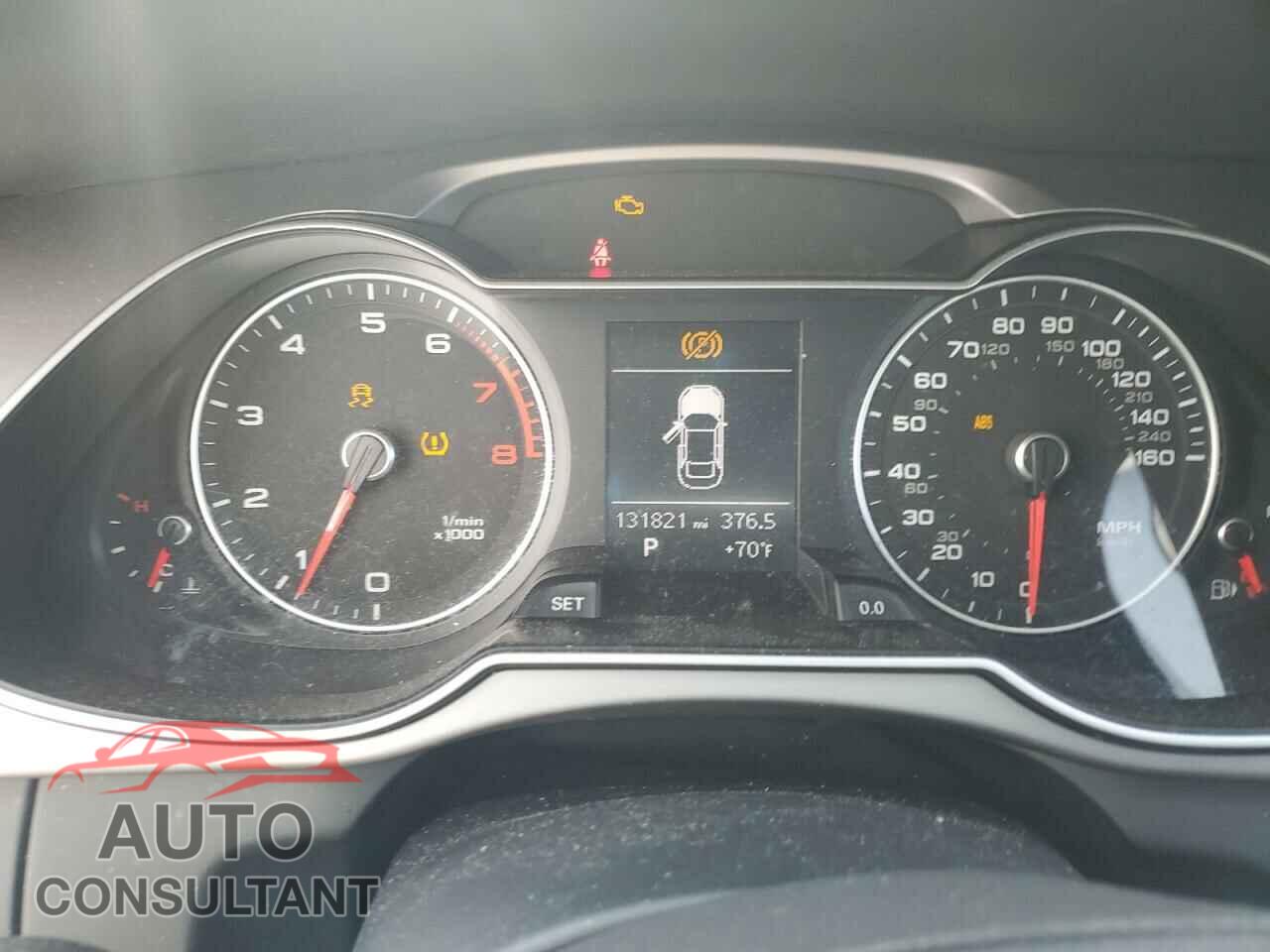 AUDI A4 2013 - WAUFFAFL8DN038145