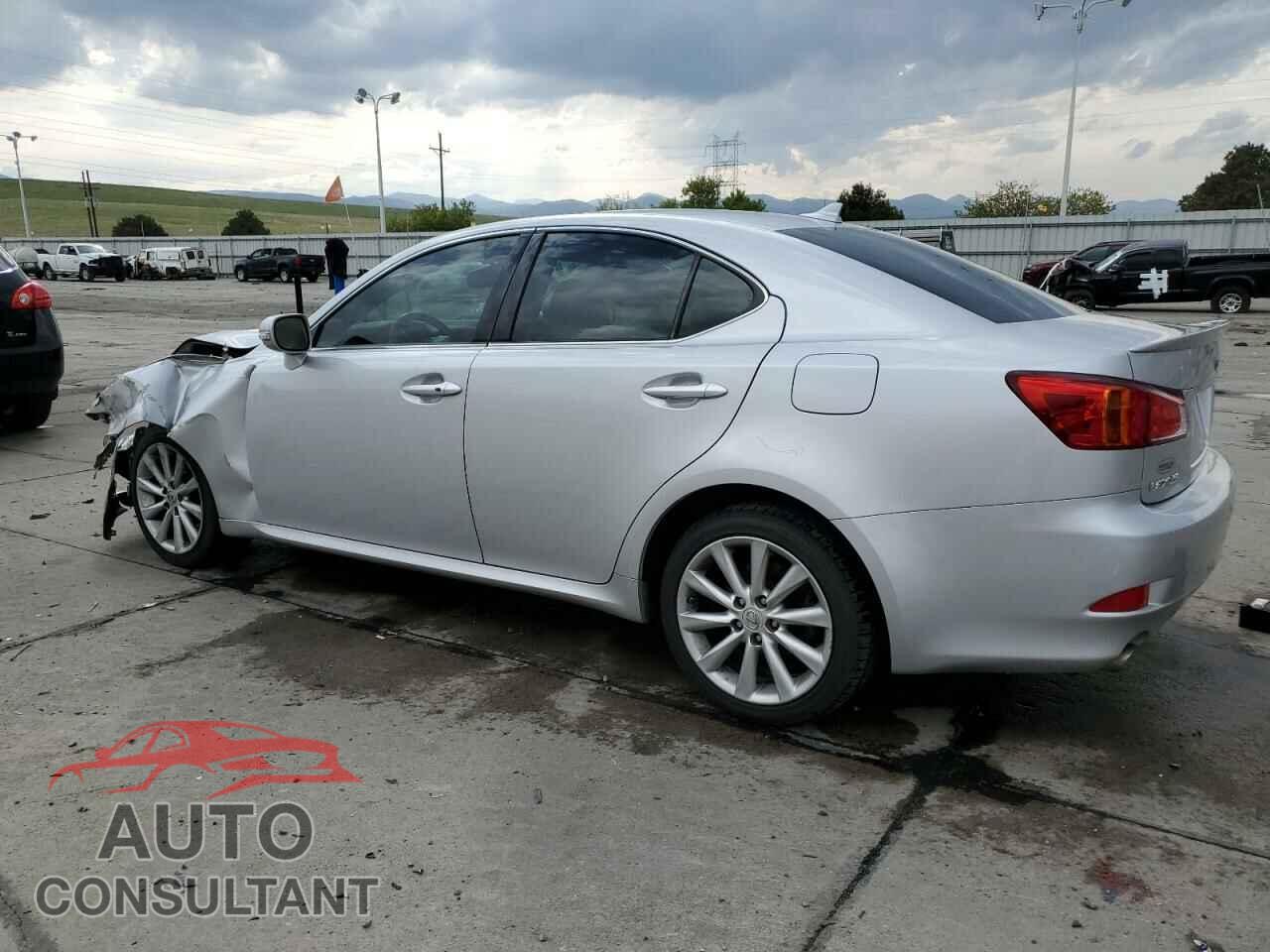 LEXUS IS 2010 - JTHCF5C2XA5041633