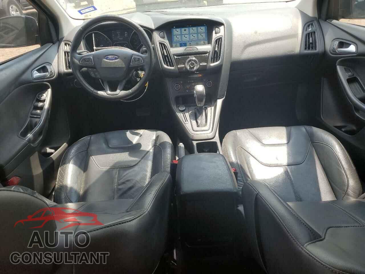FORD FOCUS 2016 - 1FADP3F27GL237946