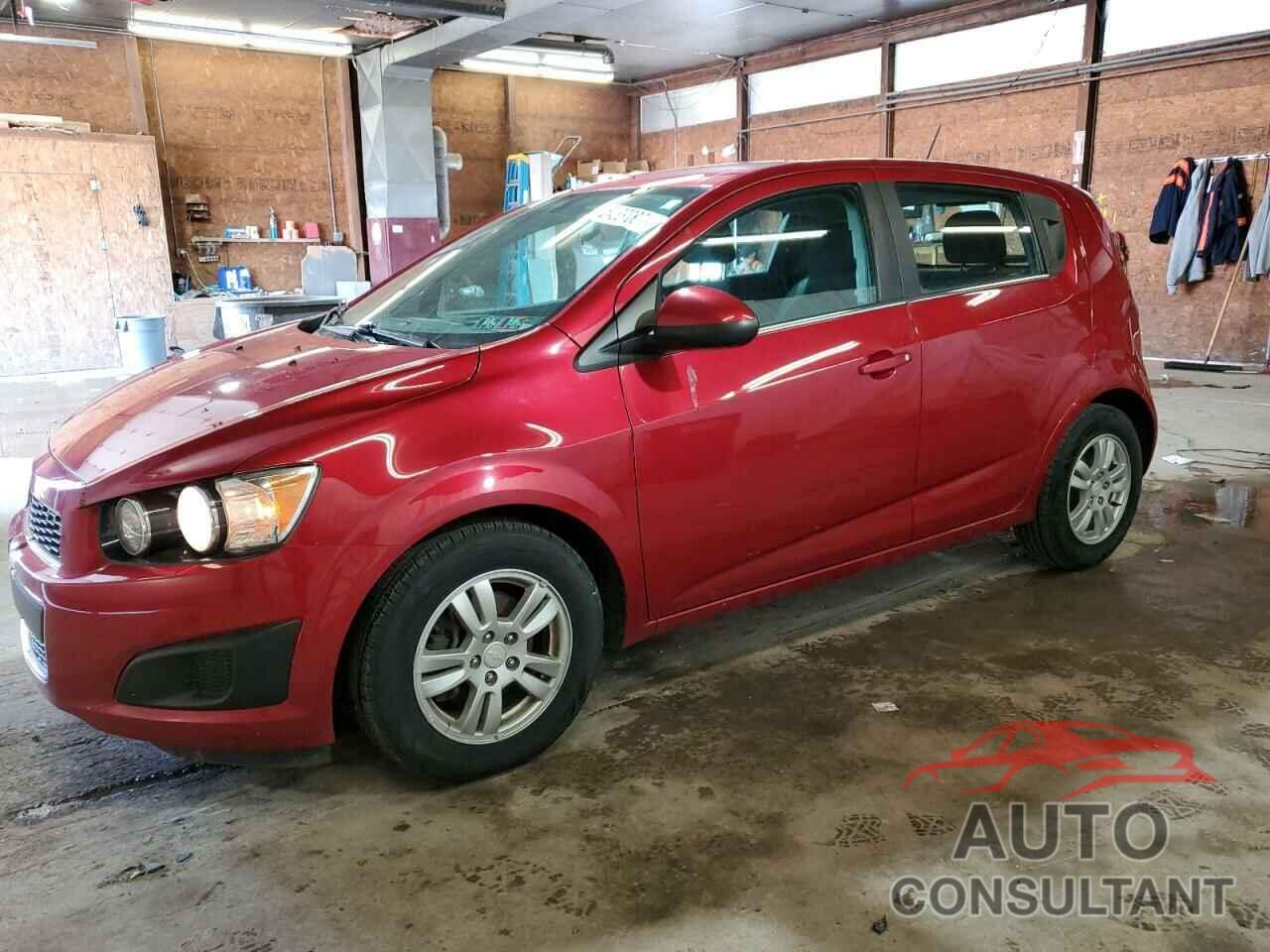 CHEVROLET SONIC 2016 - 1G1JC6SG9G4163170