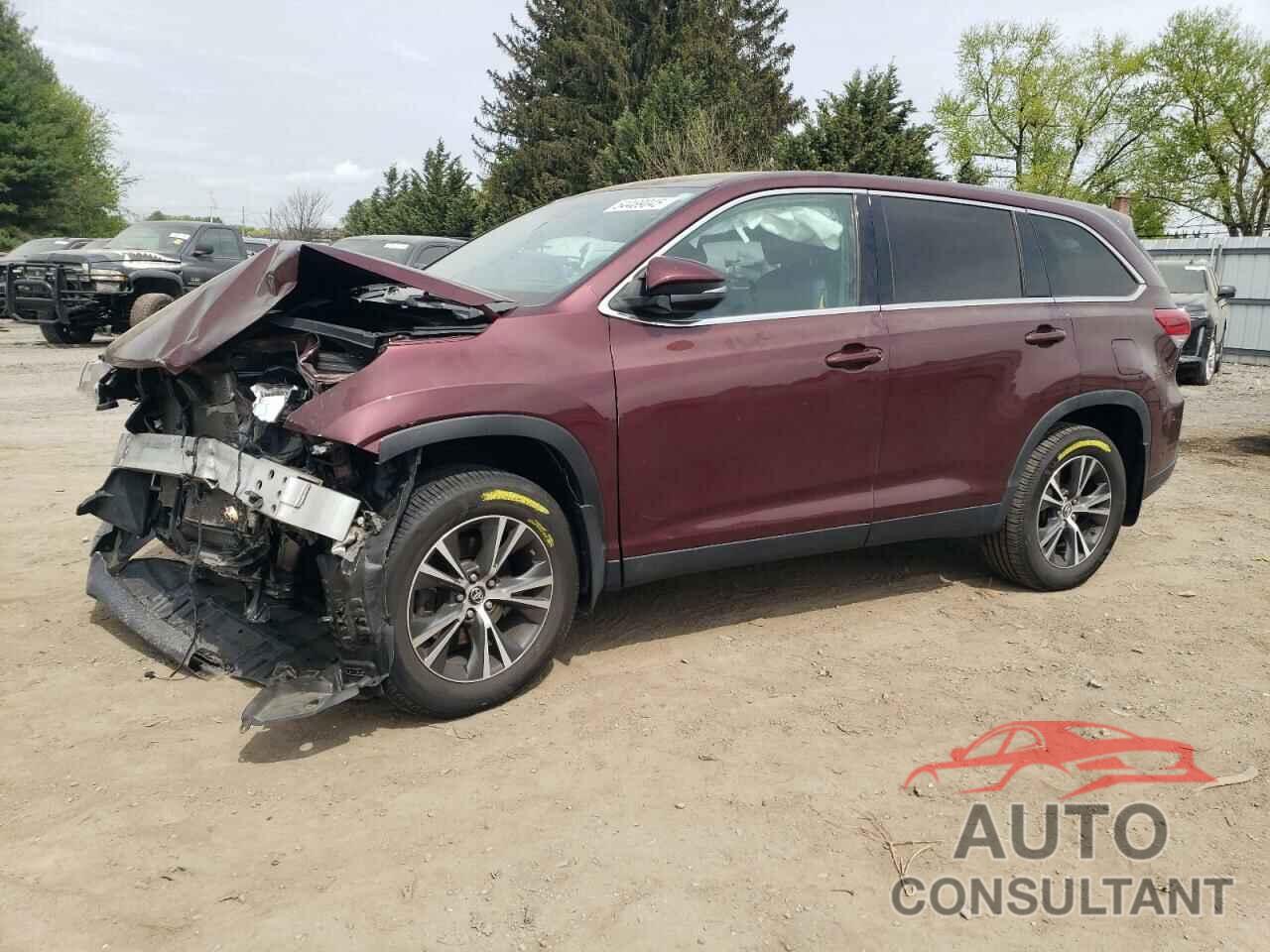 TOYOTA HIGHLANDER 2019 - 5TDBZRFH7KS738216
