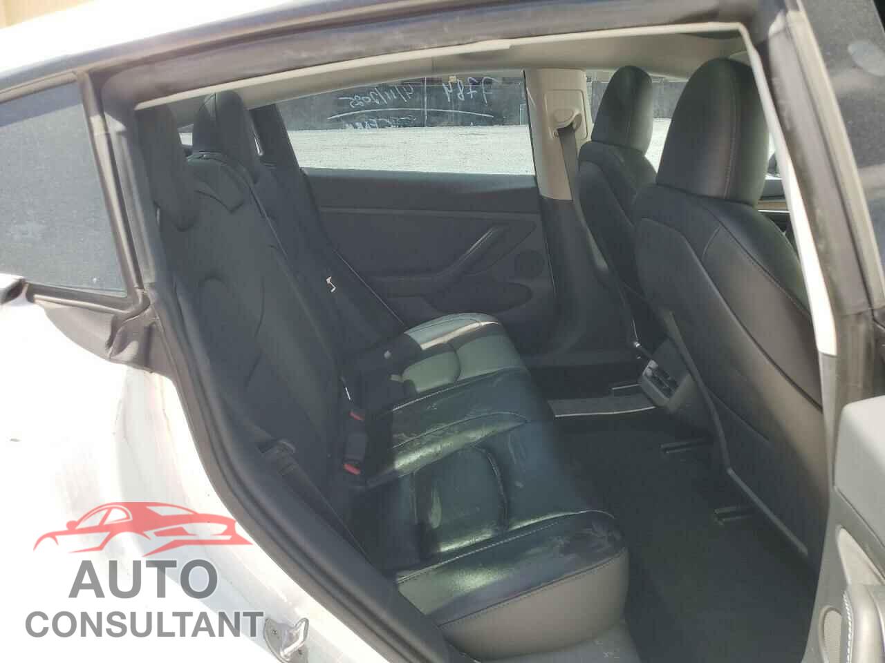 TESLA MODEL 3 2023 - 5YJ3E1EA3PF495778
