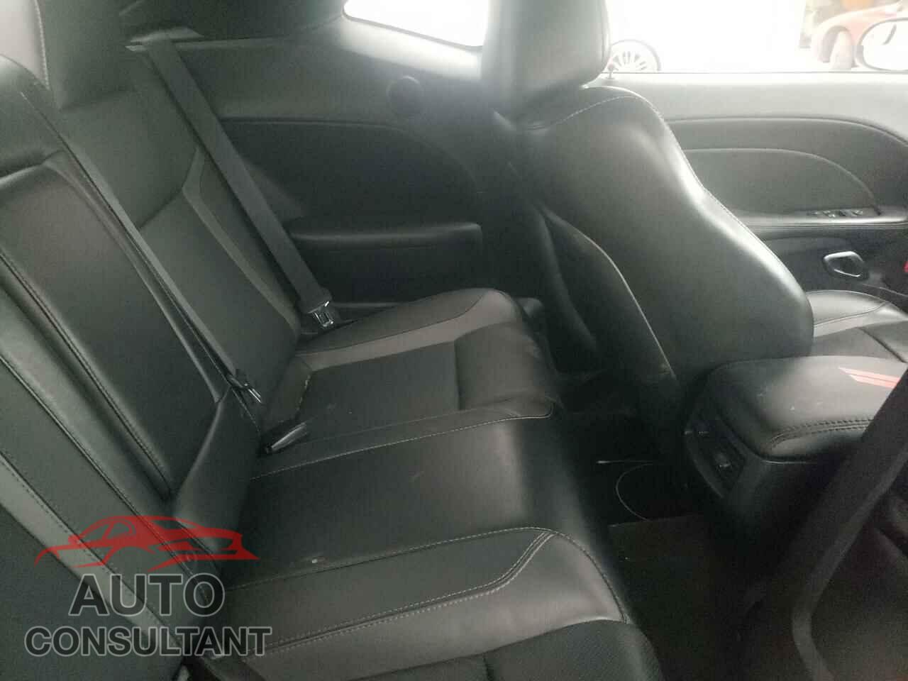 DODGE CHALLENGER 2017 - 2C3CDZGG4HH556025