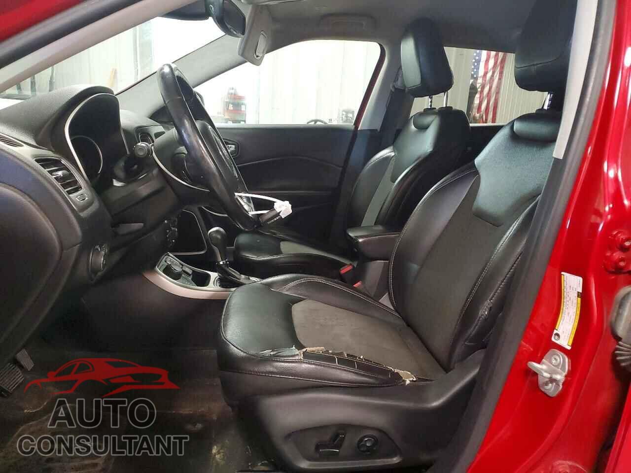 JEEP COMPASS 2018 - 3C4NJDBB2JT202481