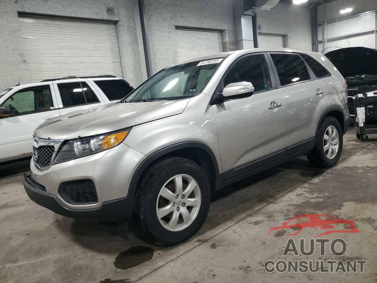 KIA SORENTO 2013 - 5XYKT4A12DG325098