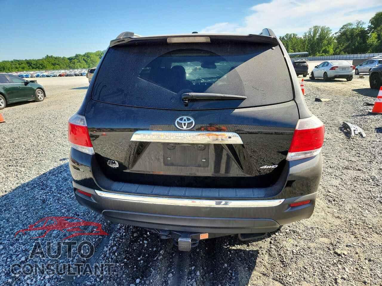 TOYOTA HIGHLANDER 2013 - 5TDDK3EH8DS227435