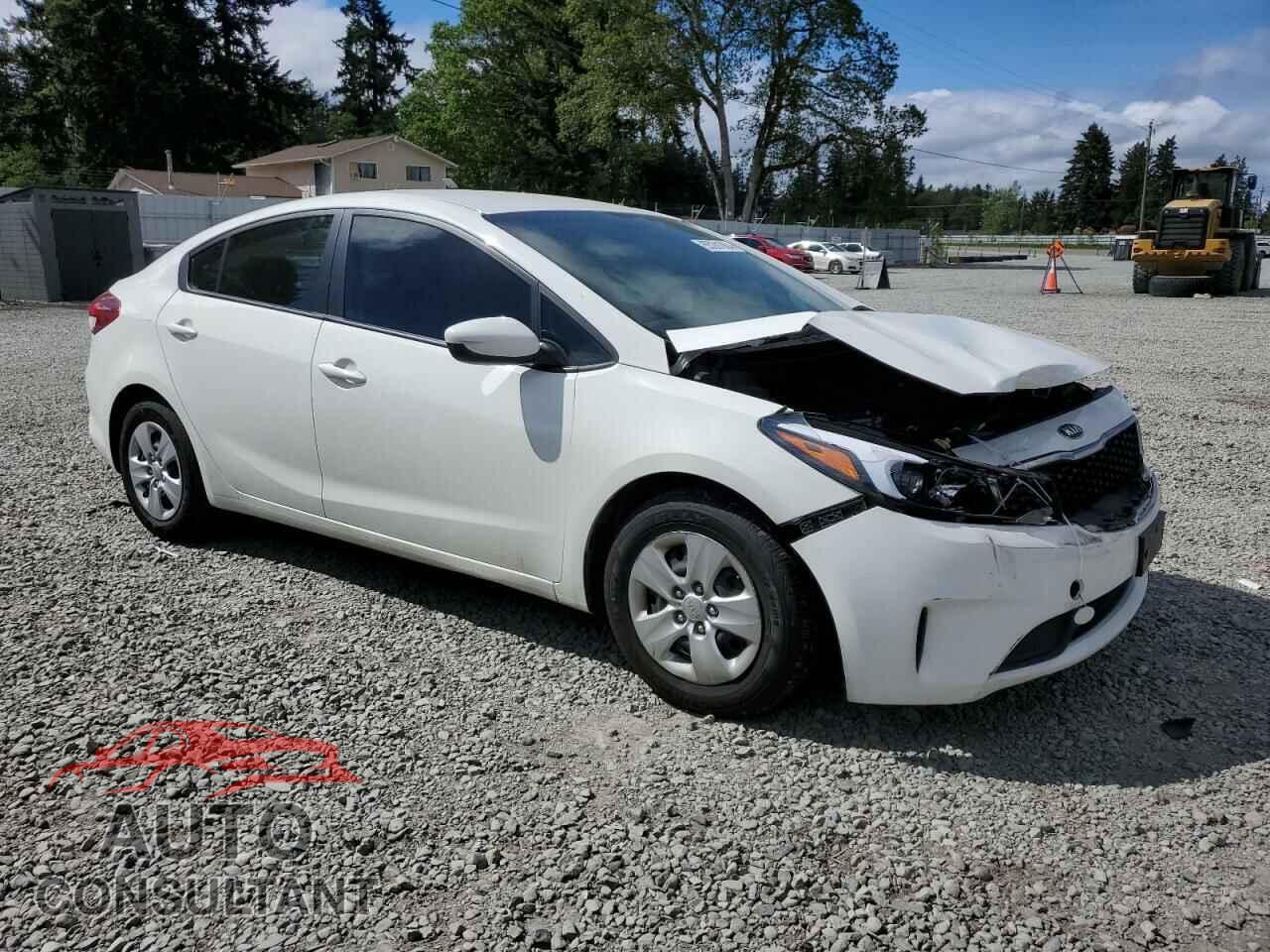 KIA FORTE 2017 - 3KPFK4A74HE067615