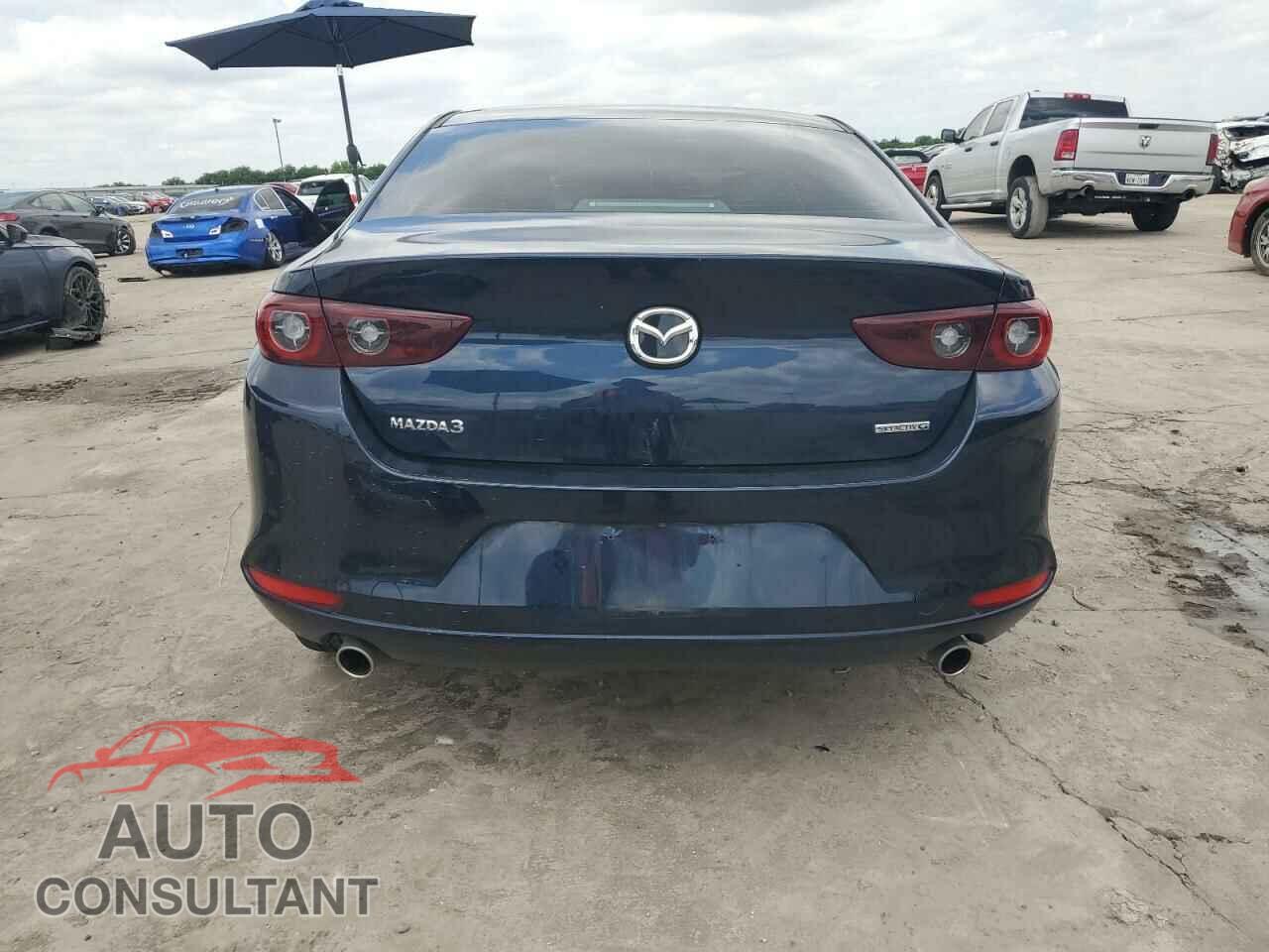 MAZDA 3 2023 - 3MZBPACM9PM366679