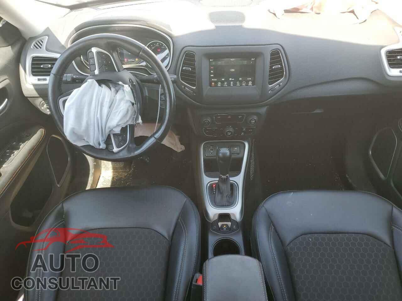 JEEP COMPASS 2019 - 3C4NJCBB7KT854959
