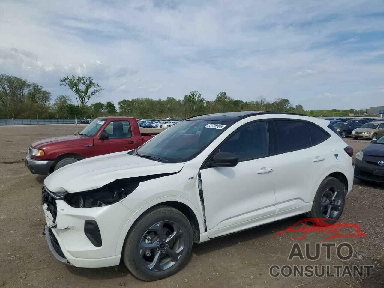 FORD ESCAPE ST 2023 - 1FMCU9MN7PUB02812