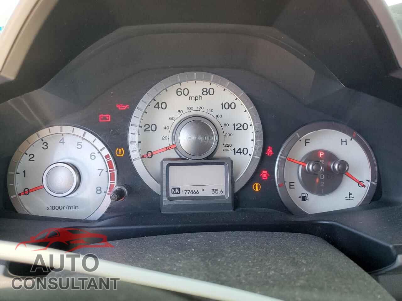 HONDA PILOT 2011 - 5FNYF4H71BB094646