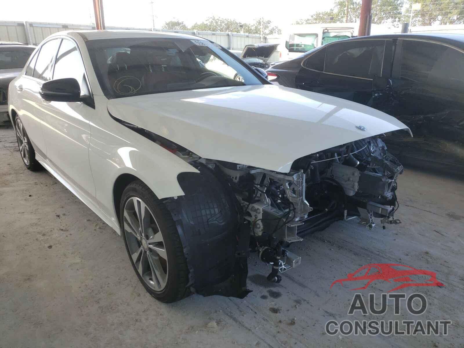 MERCEDES-BENZ C CLASS 2019 - 55SWF8DB1KU302872