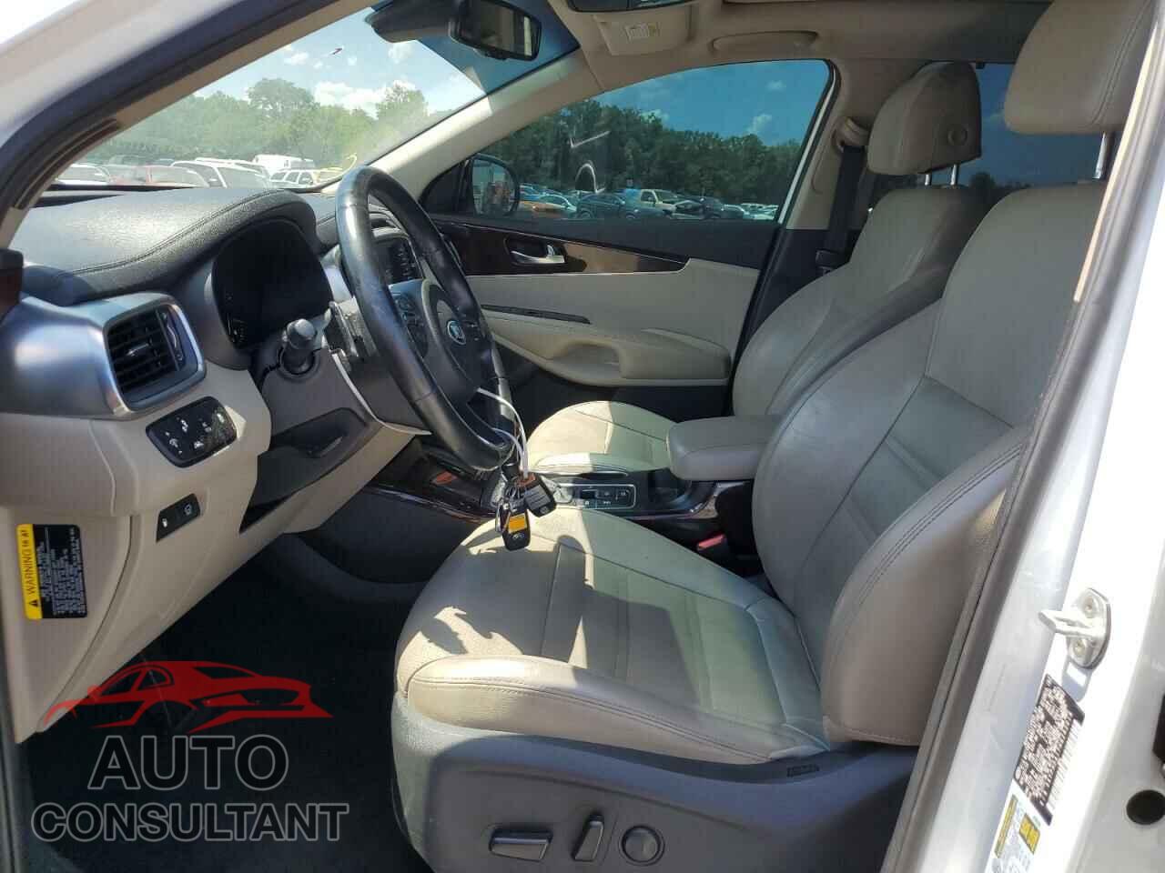 KIA SORENTO 2017 - 5XYPHDA17HG282018