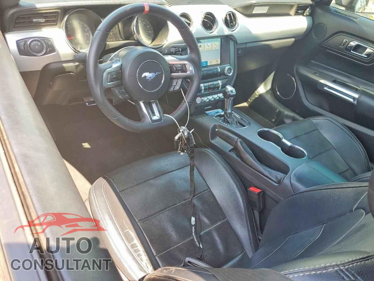FORD MUSTANG 2017 - 1FA6P8CFXH5257739