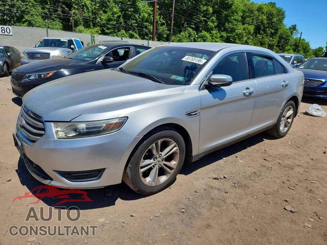 FORD TAURUS 2015 - 1FAHP2E85FG123601