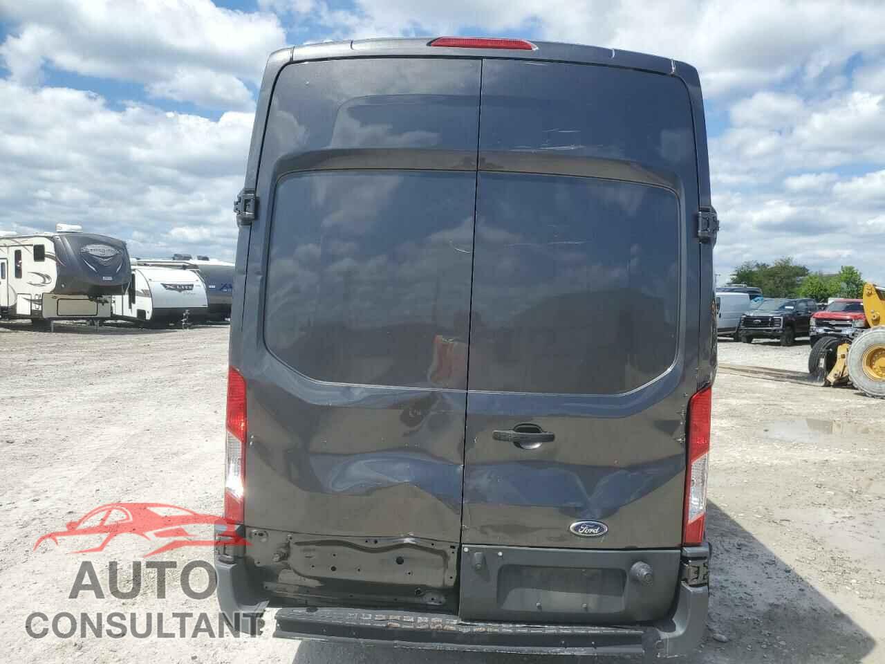 FORD TRANSIT 2017 - 1FTYR3XV3HKB00878