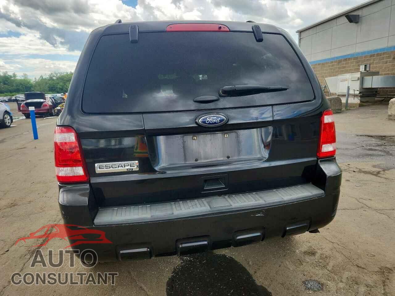 FORD ESCAPE 2011 - 1FMCU9D7XBKC01372