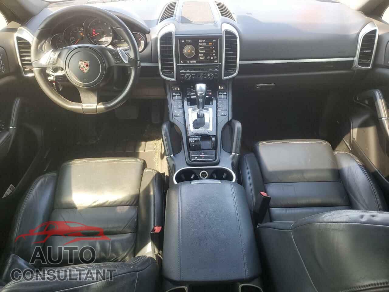 PORSCHE CAYENNE 2011 - WP1AA2A28BLA04200
