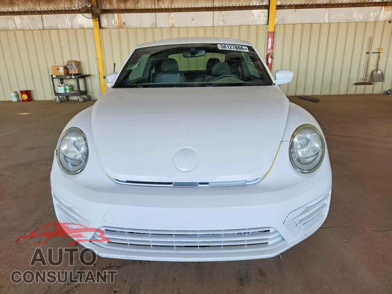 VOLKSWAGEN BEETLE 2017 - 3VWF17AT6HM629745