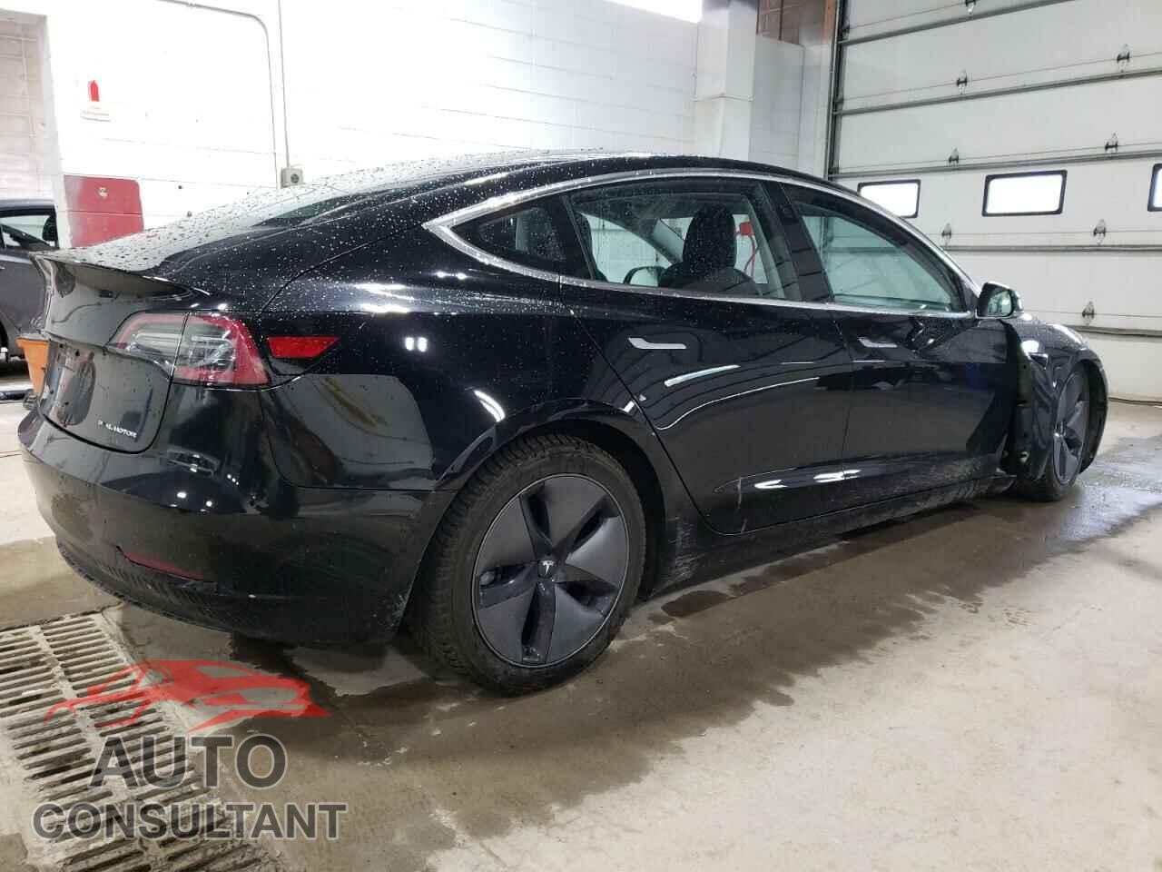 TESLA MODEL 3 2018 - 5YJ3E1EB1JF128913