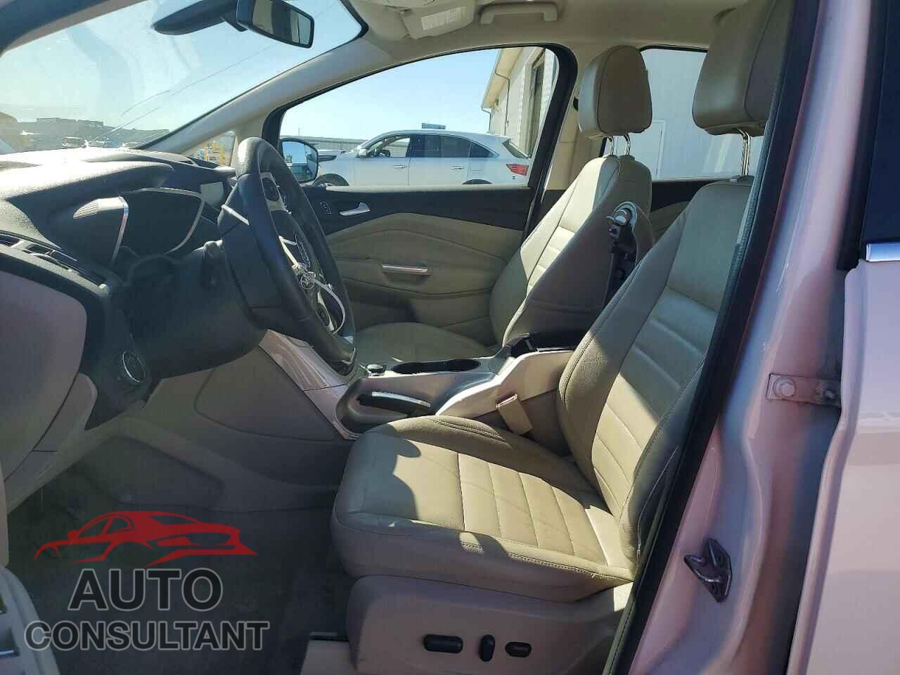 FORD CMAX 2014 - 1FADP5BU8EL503166