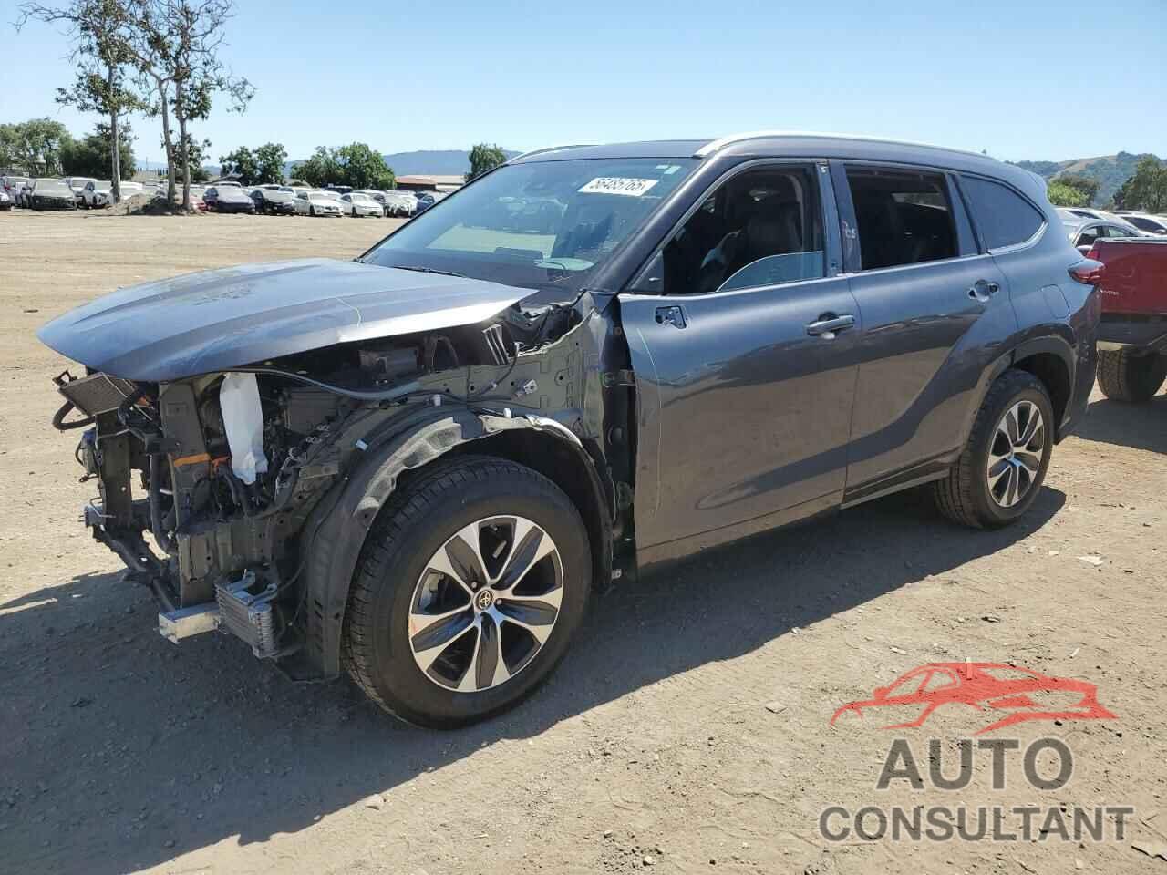 TOYOTA HIGHLANDER 2022 - 5TDGARAH1NS013316