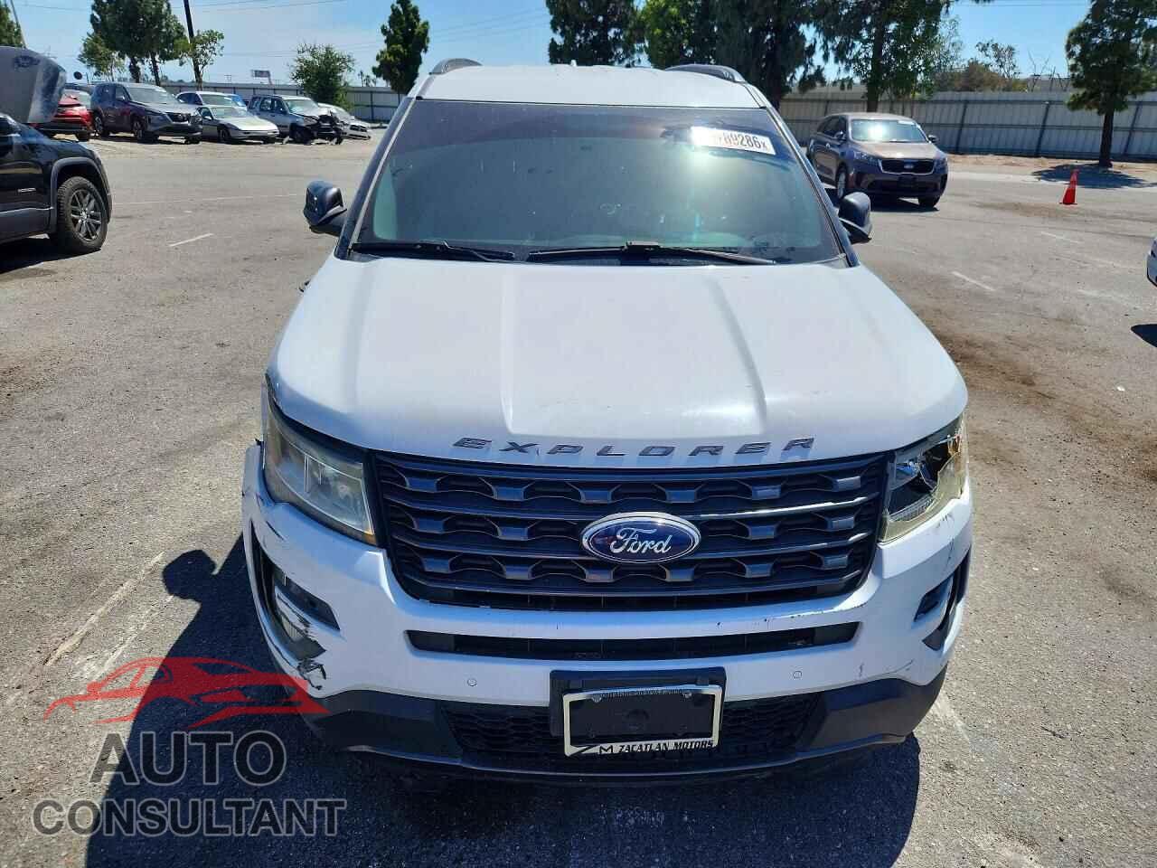 FORD EXPLORER 2017 - 1FM5K7D85HGA43319